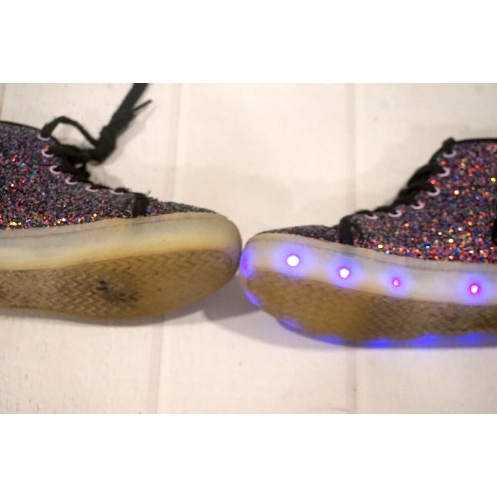 FabKids Girls Unicorn Light Up Shoes Sneakers - Size 2 - Picture 8 of 10